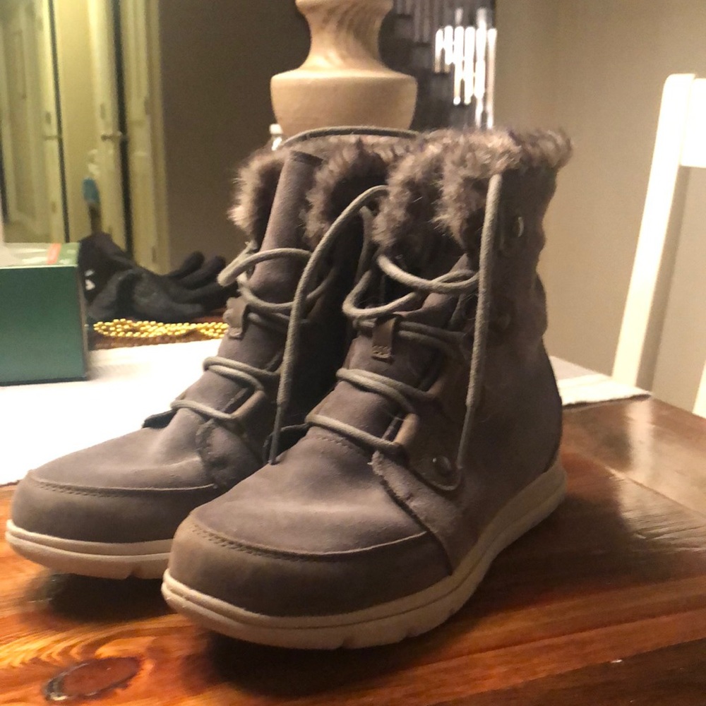 Sorel, Explorer II Joan. Size 8.5